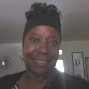 Meet your Posher, Lorraine